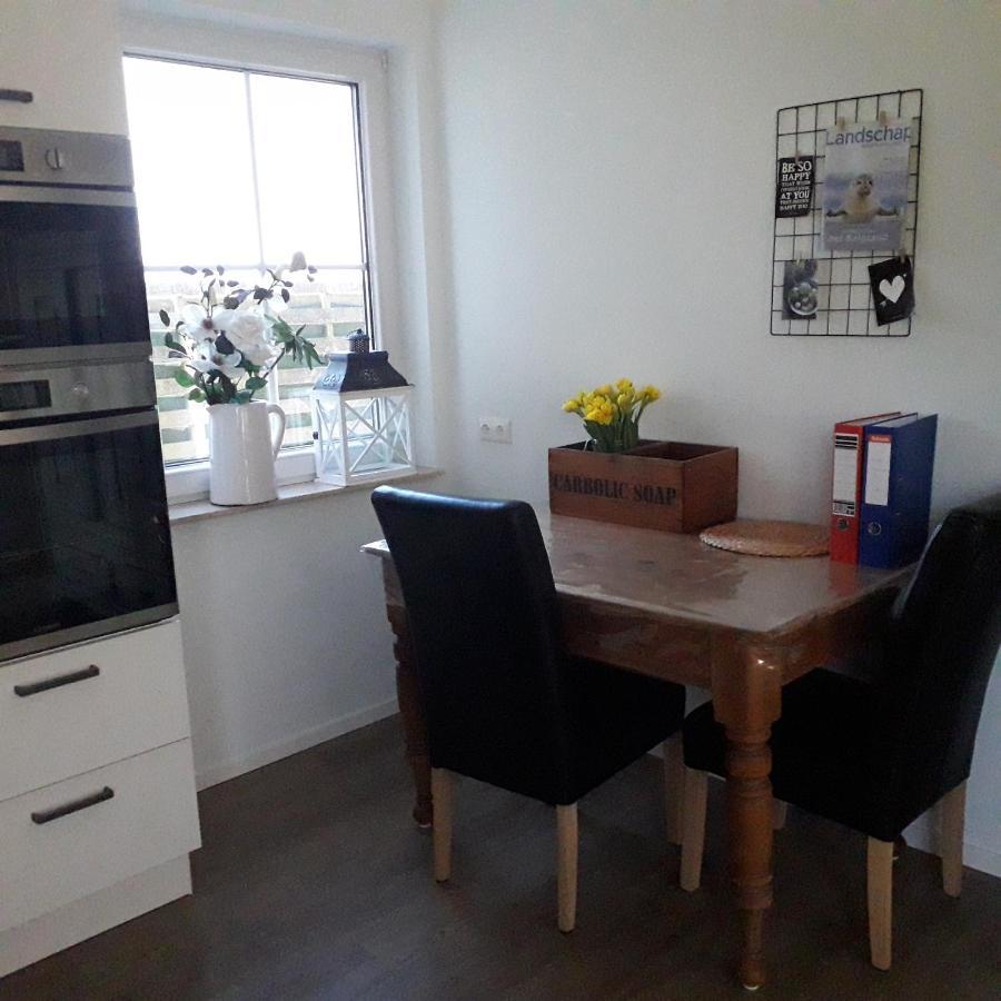 Groot Familiehuis Voor 6 Personen In Landelijke, Rustige Omgeving Vila Breezand Exterior foto