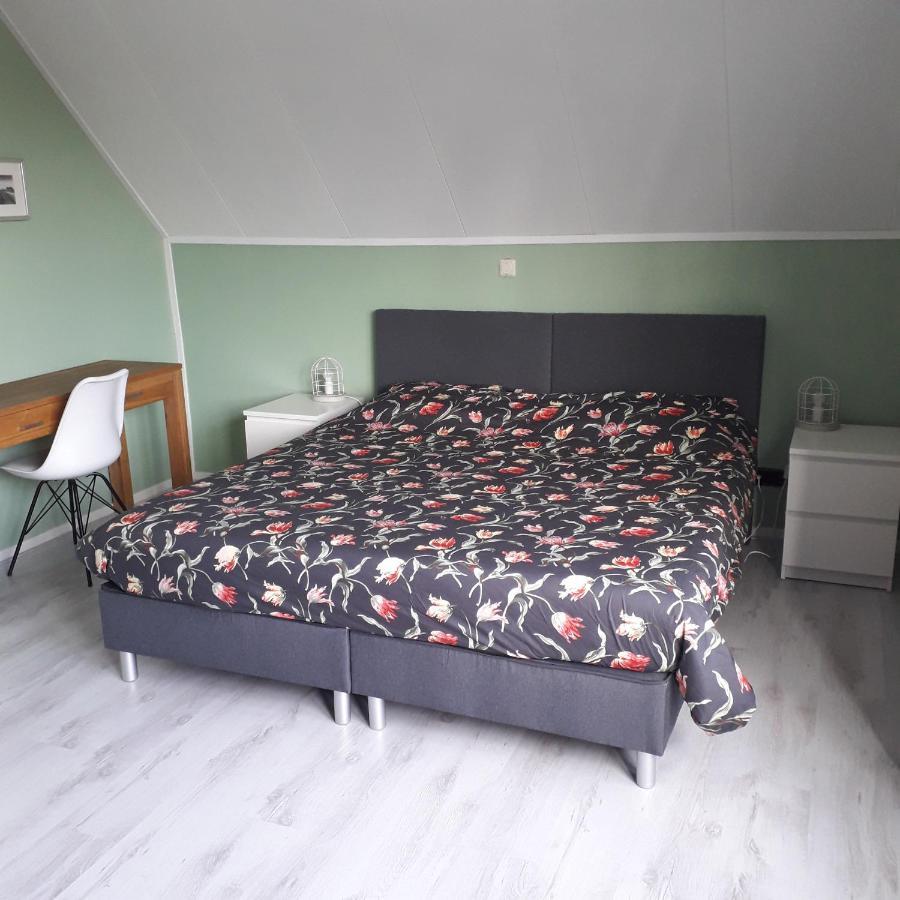 Groot Familiehuis Voor 6 Personen In Landelijke, Rustige Omgeving Vila Breezand Exterior foto