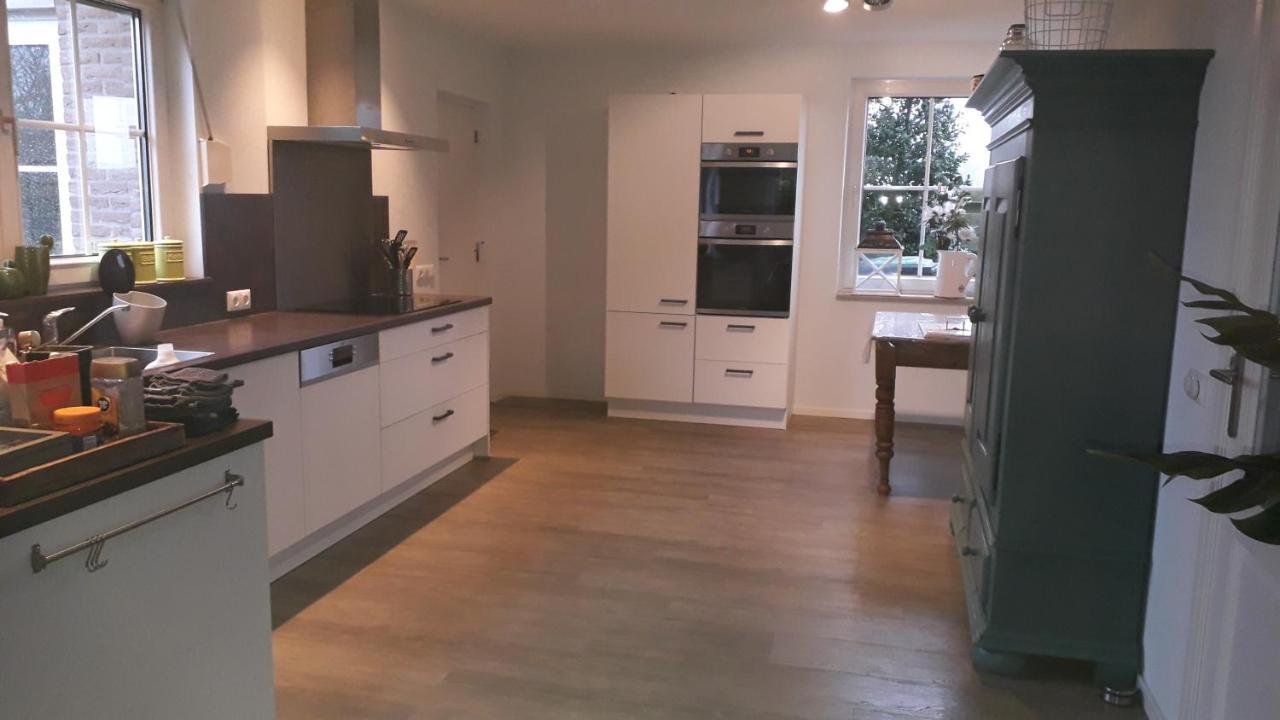 Groot Familiehuis Voor 6 Personen In Landelijke, Rustige Omgeving Vila Breezand Exterior foto
